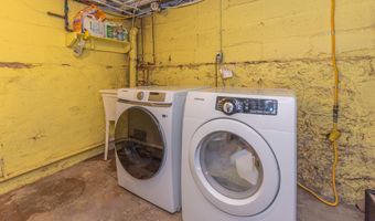 1123 W Huron St, Ann Arbor, MI 48103