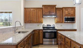 1219 WAR EAGLE, Alexander, AR 72002