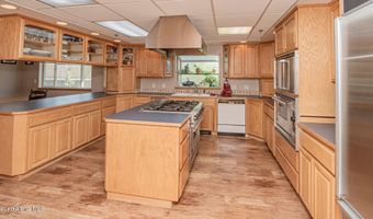 6616 Comanche St, Bonners Ferry, ID 83805