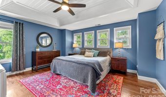 118 Houston St, Asheville, NC 28801