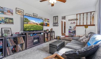 243 Plainview Dr, Avon, IN 46123