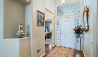 28 Jumping Brook Ln, Barnegat, NJ 08005