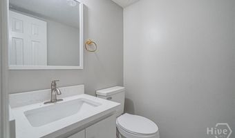127 Holland Park Cir, Savannah, GA 31419