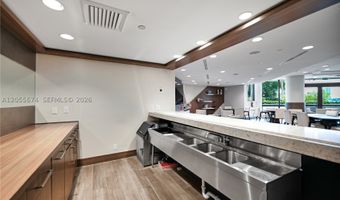 3000 Island Blvd 505, Aventura, FL 33160