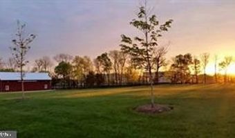 44782 TIVERTON Sq, Ashburn, VA 20147