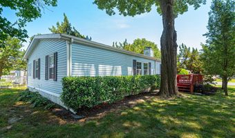 3 BAY VISTA Dr, Berlin, MD 21811