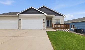 3216 LAND Ct, Cheyenne, WY 82001