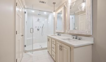 1127 N Monte Blanc Dr, Abbeville, LA 70510