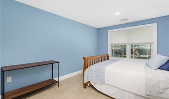 919 Ten Rod Rd, Exeter, RI 02822