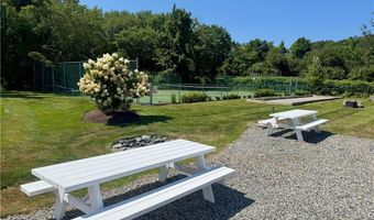 40 Web Ave 101, North Kingstown, RI 02852