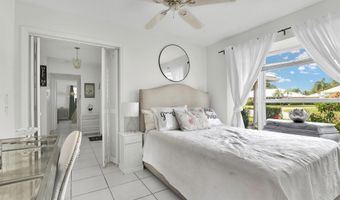 450 French Royale Cir, Atlantis, FL 33462