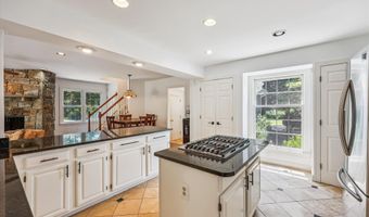 8201 HECTIC HILL Ln, Rockville, MD 20854