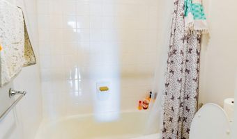 41914 SPRING AIR Dr, Brambleton, VA 20148