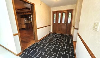 9616 Zimmer Dr, Algonquin, IL 60102