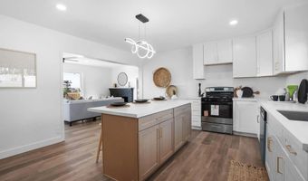 5528 San Onofre Ter, San Diego, CA 92114