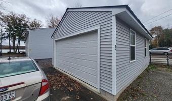 5 N Vigue Shore Rd, Albion, ME 04910