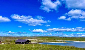 36 S Shore Rd, Babb, MT 59411