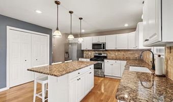 1044 Bicentennial Pkwy, Ann Arbor, MI 48108