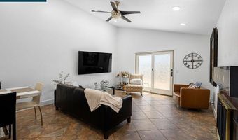 640 Elsa Dr, Santa Rosa, CA 95407