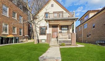 3062 N Oakland Ave A, Milwaukee, WI 53211