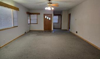 1320 Lincoln St, Beatrice, NE 68310