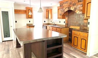 632 Lakeview Dr, Abbeville, AL 36312