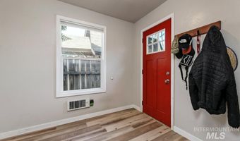 2212 Willow St, Caldwell, ID 83605