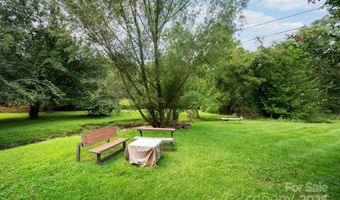 265 Dix Creek Chapel Rd, Asheville, NC 28806