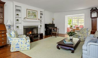 58 Knollwood Ln, Darien, CT 06820