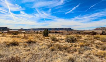 2787 N Foothill Dr, Apple Valley, UT 84737