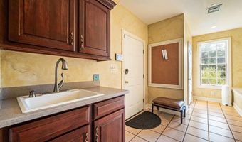 434 MEETINGHOUSE Rd, Ambler, PA 19002