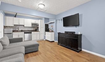 2484 Stonegate Dr NW, Acworth, GA 30101