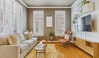 15741 Seabolt 28, Addison, TX 75001