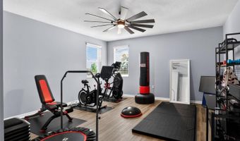 232 MAGNETA Loop, Auburndale, FL 33823