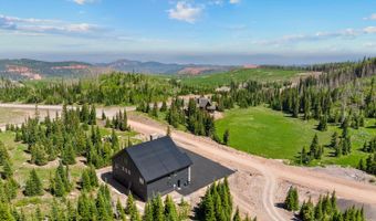 926 E Autumn Dr, Brian Head, UT 84719