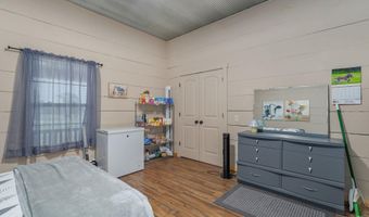 14260 Lawrence 1180, Aurora, MO 65605