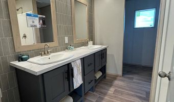 5531 AXTON Rd, Axton, VA 24054