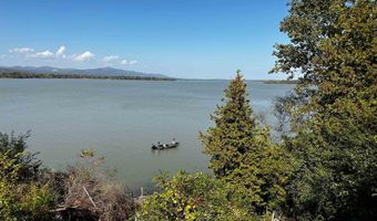 78 Way Lane Ext, Bridport, VT 05734