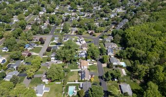 540 Sherman Ave, Belford, NJ 07718