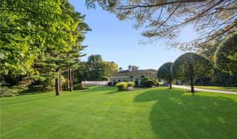 55 Wilbur Rd, Lincoln, RI 02865