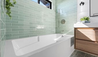 210 Thunderbird Dr, Aptos, CA 95003