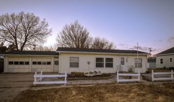 807 8th St, Arapahoe, NE 68922