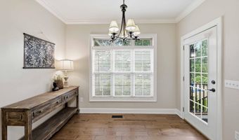 704 Shasta Dr, Albertville, AL 35950
