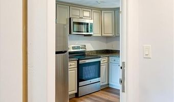 46 Carman St 5, Cranston, RI 02910