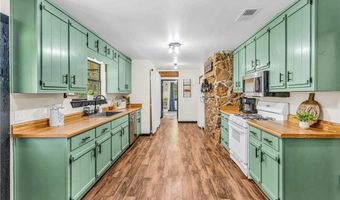 17155 Old Brady Rd, Bay Minette, AL 36507