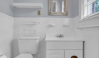 1021 Summit Dr, Albany, GA 31707