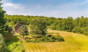 9 Hounds Way, Bath, ME 04530
