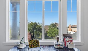223 E 2050 N, Centerville, UT 84014