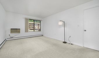 1209 Cromwell Hills Dr 1209, Cromwell, CT 06416