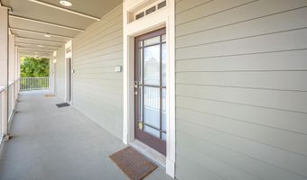 922 Porter Ave 216, Ocean Springs, MS 39564